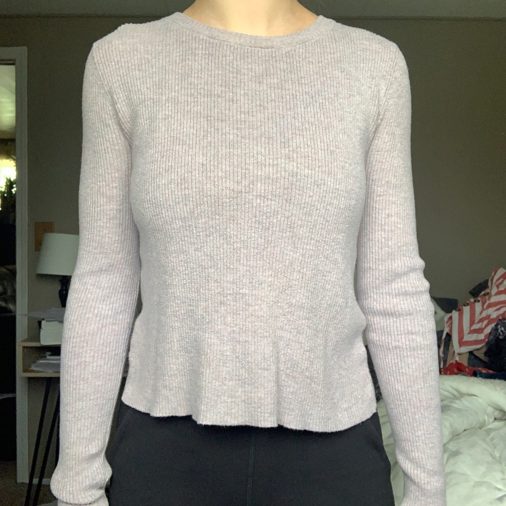American Eagle Sweater